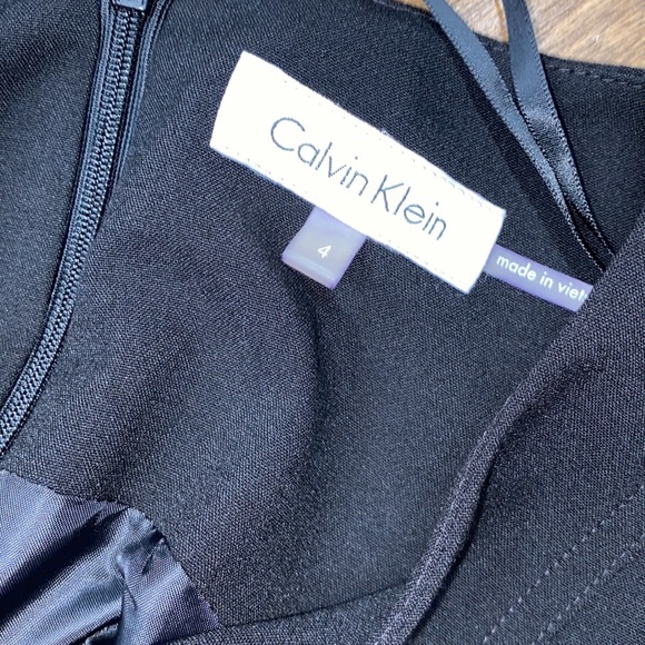 Calvin Klein black shift dress size 4 - Picture 6 of 7
